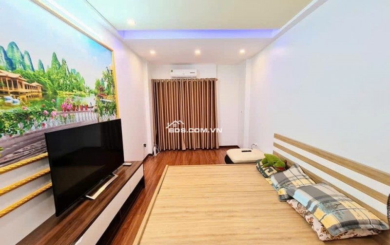 SỐT DẺO! NHÀ 5 TẦNG MẶT TIỀN 4.2M - NGÕ 68 NGUYỄN VĂN LINH - AEON MALL SÁT BÊN - CHỈ 5.X TỶ!
